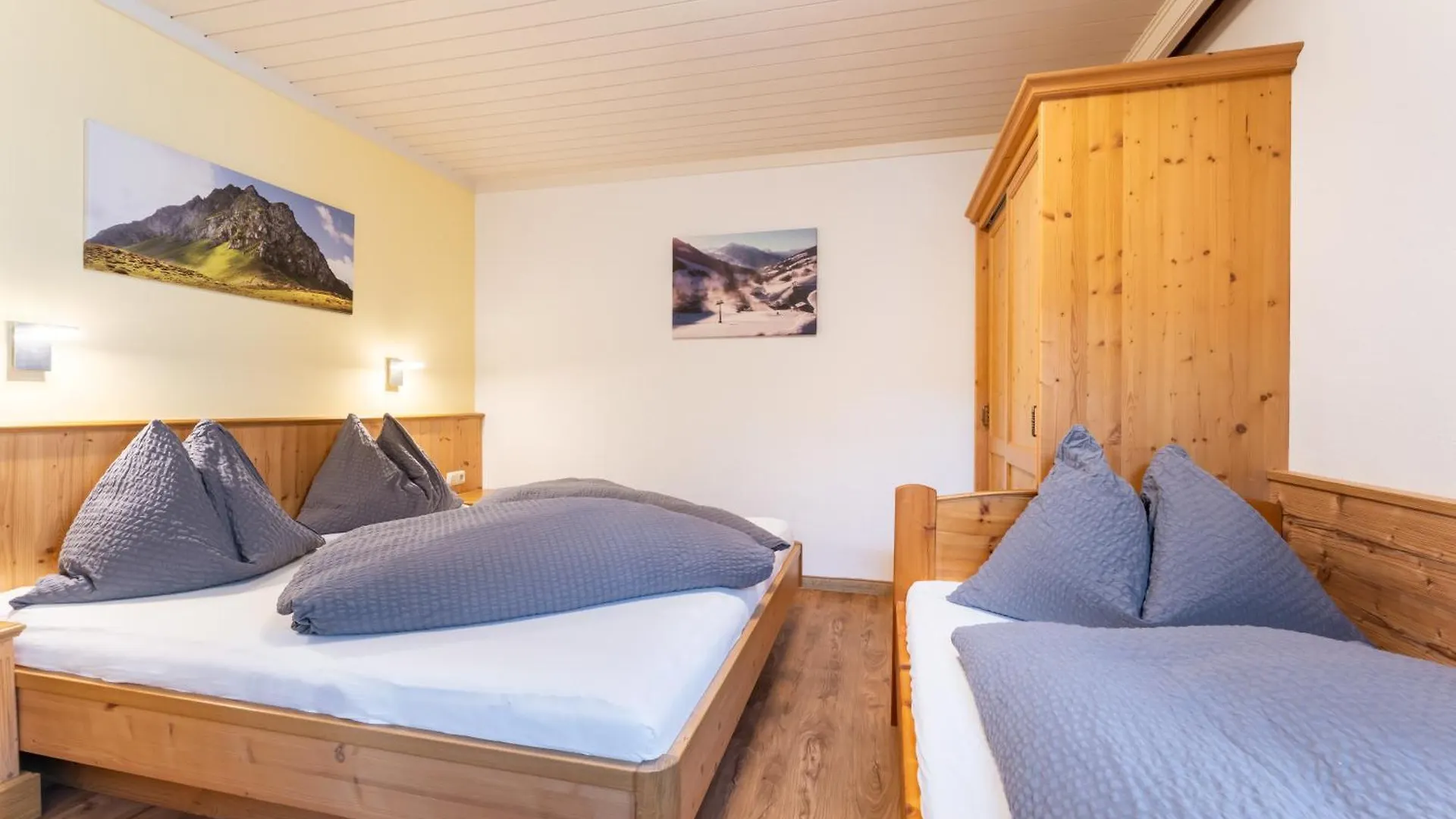 Landhaus Kendler Saalbach-Hinterglemm 0*,  Austria